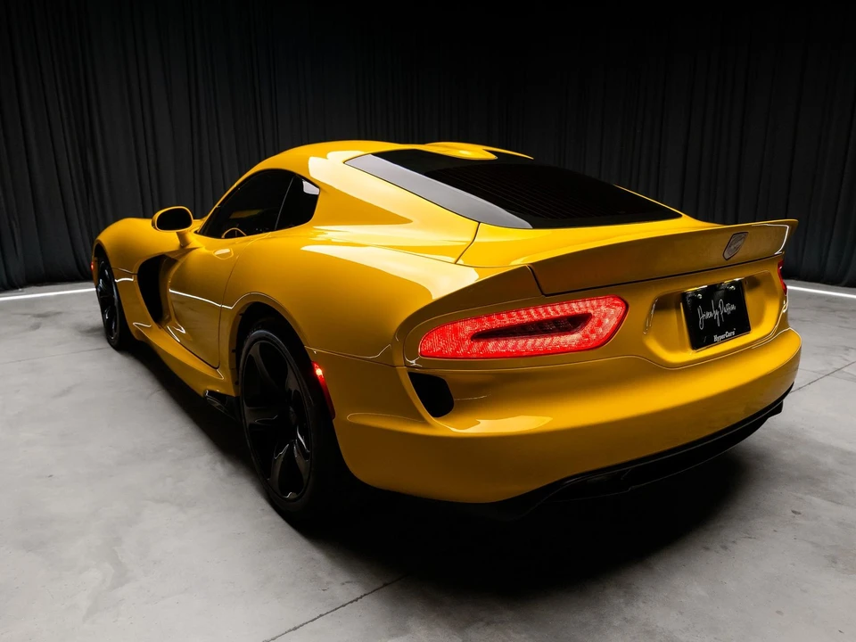 2014 Dodge Viper 5th Gen - Image 11 of 31