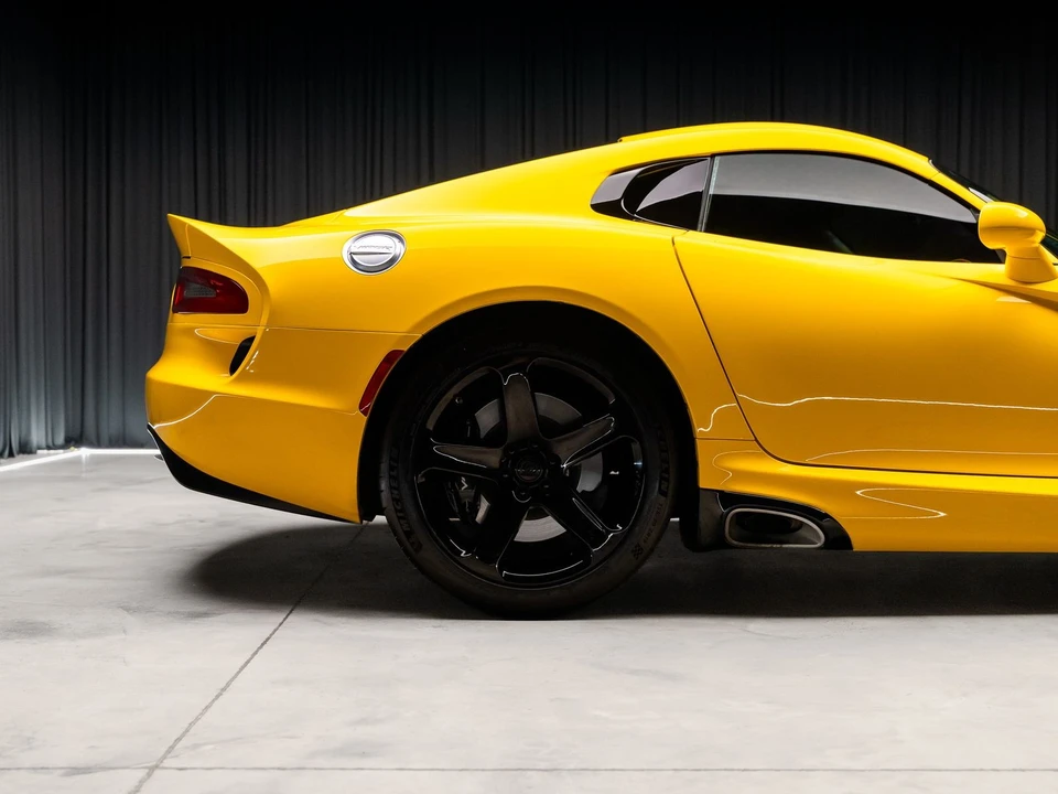 2014 Dodge Viper 5th Gen - Image 26 of 31