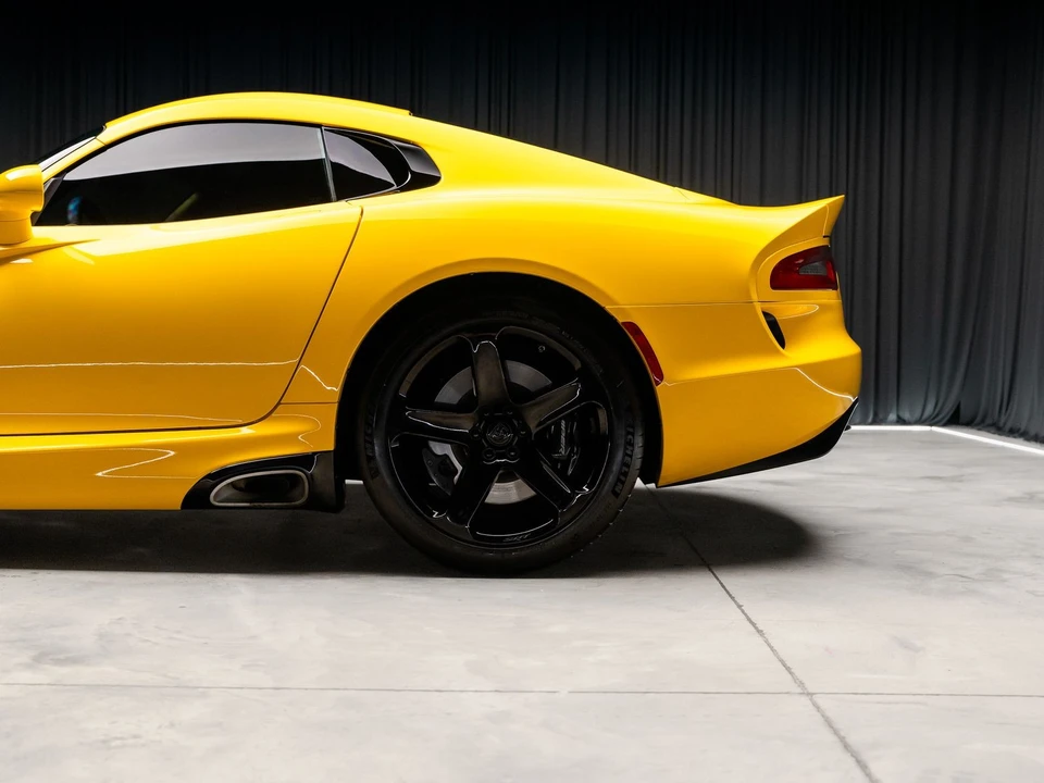 2014 Dodge Viper 5th Gen - Image 29 of 31