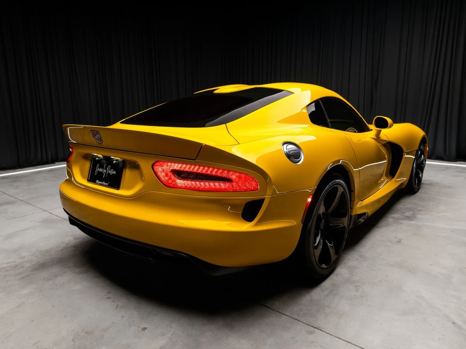 2014 Dodge Viper 5th Gen - Image 13 of 31