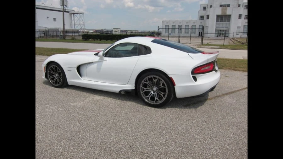 2014 Dodge Viper 5th Gen - Image 3 of 10