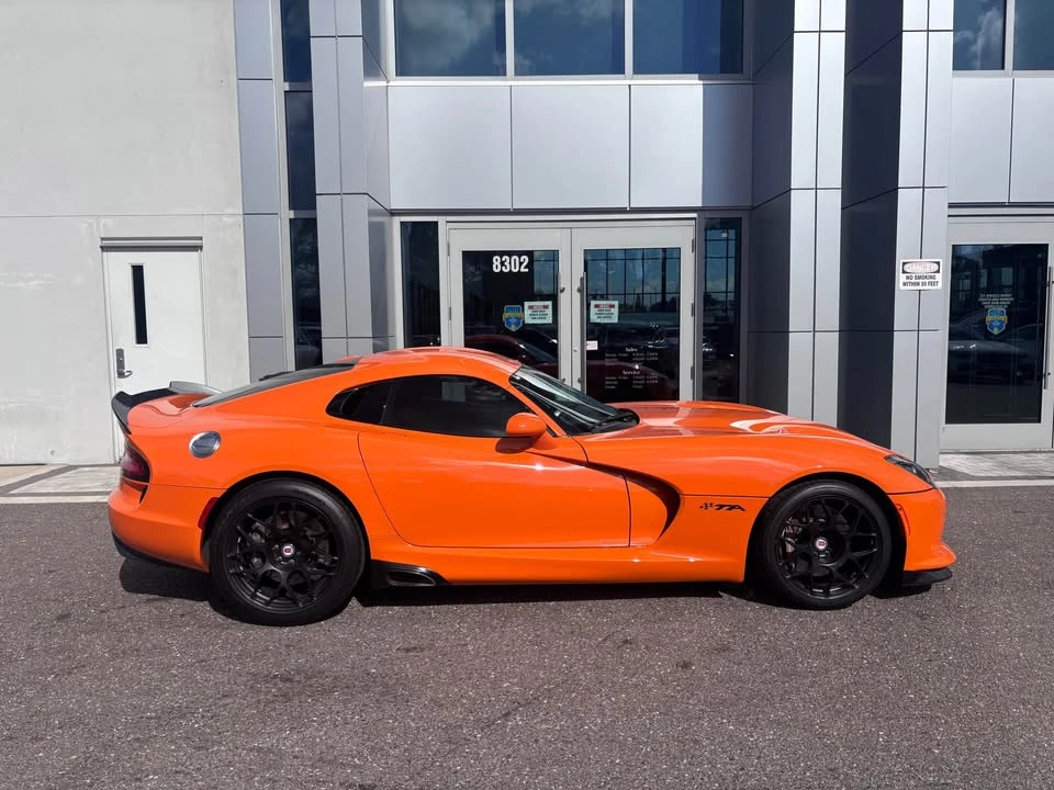 2014 Dodge Viper 5th Gen - Image 4 of 11