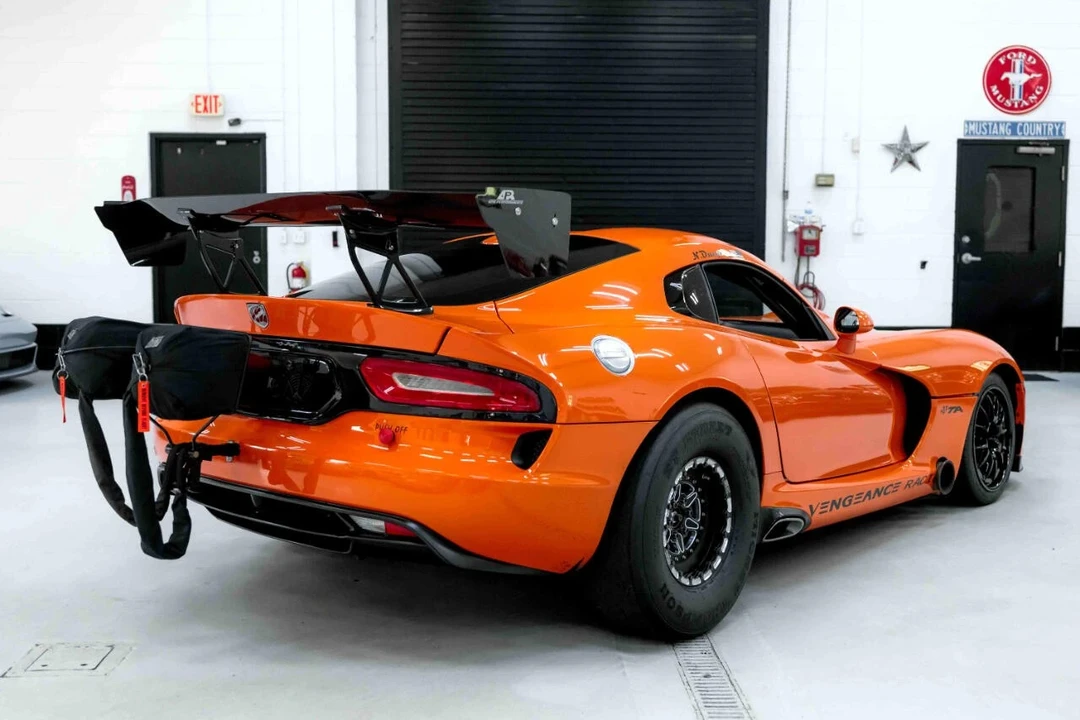 2014 Dodge Viper 5th Gen - Image 8 of 12