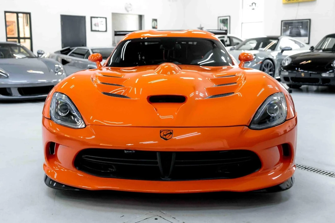 2014 Dodge Viper 5th Gen - Image 4 of 12