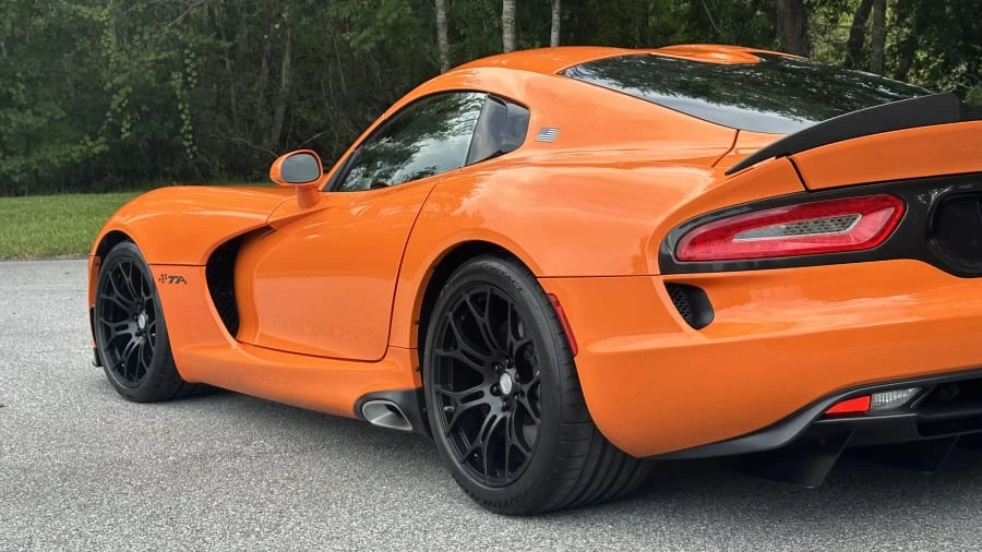 2014 Dodge Viper 5th Gen - Image 10 of 31