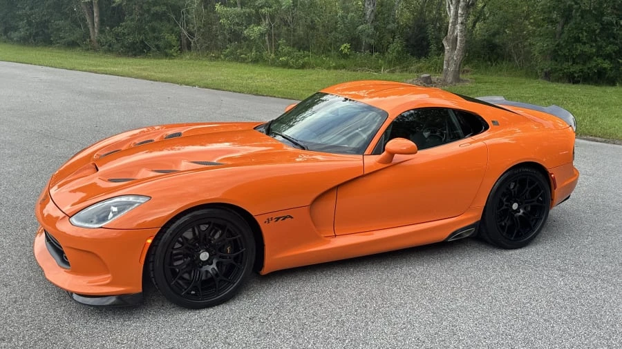 2014 Dodge Viper 5th Gen - Image 15 of 31