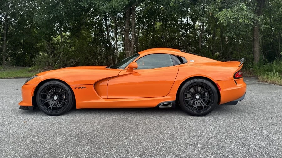 2014 Dodge Viper 5th Gen - Image 7 of 31