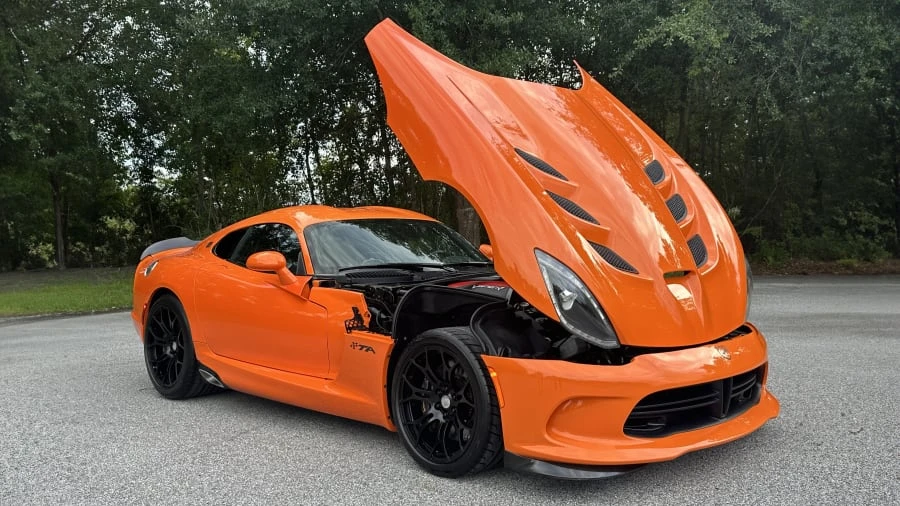 2014 Dodge Viper 5th Gen - Image 11 of 31