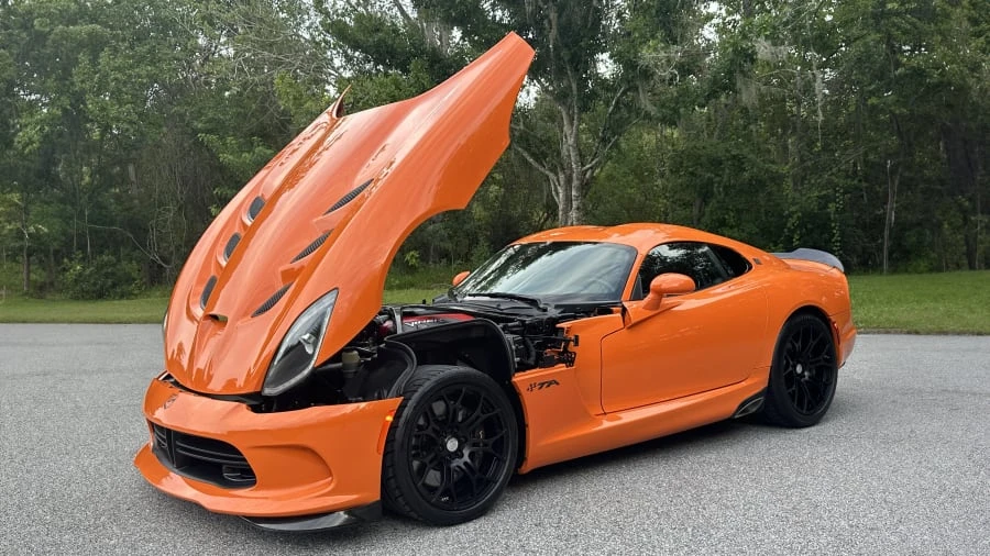 2014 Dodge Viper 5th Gen - Image 13 of 31