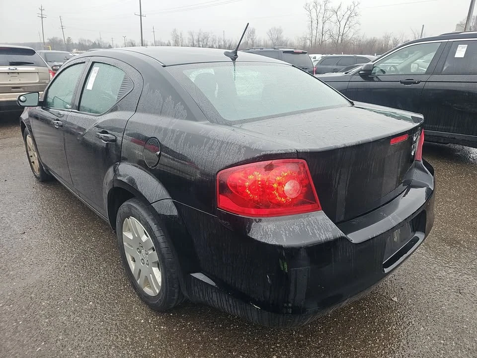 2014 Dodge Avenger Sedan - Image 3 of 4