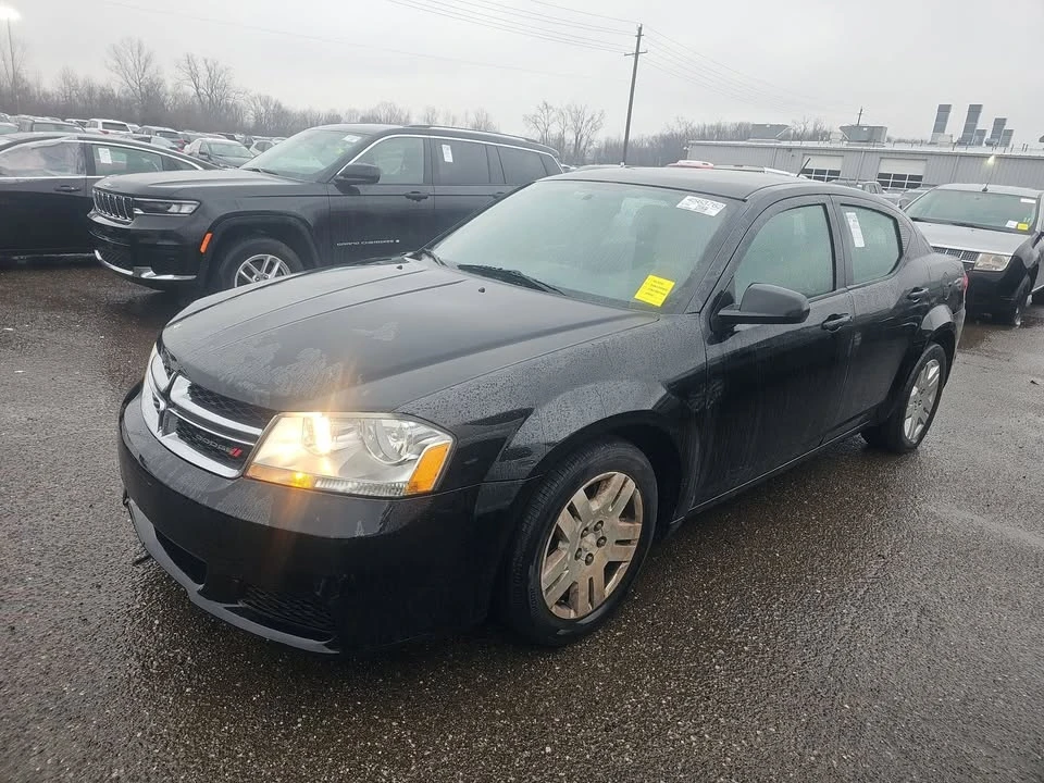 2014 Dodge Avenger Sedan - Image 2 of 4