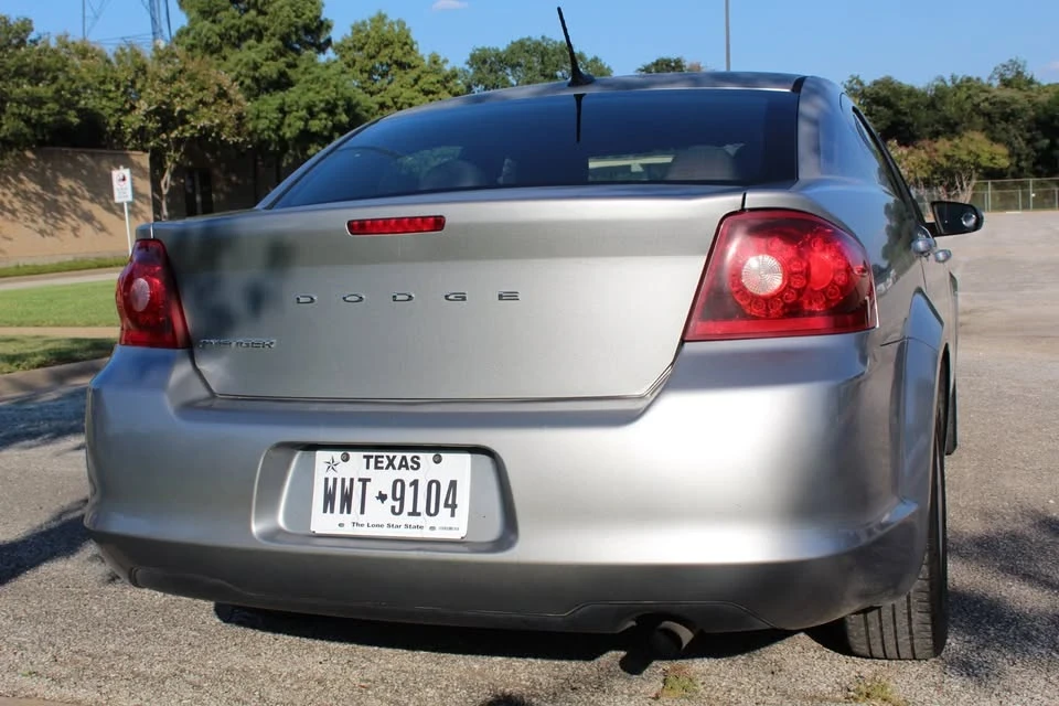 2014 Dodge Avenger Sedan - Image 5 of 16