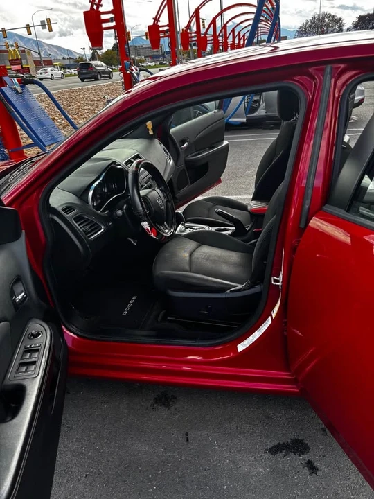 2014 Dodge Avenger Sedan - Image 2 of 9