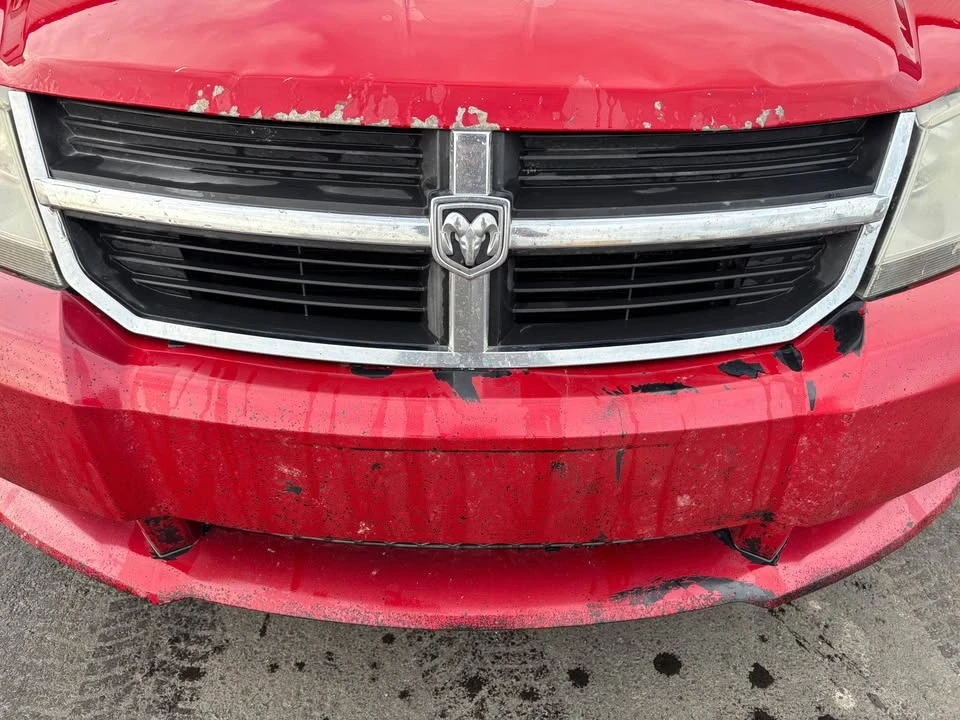 2014 Dodge Avenger Sedan - Image 6 of 11