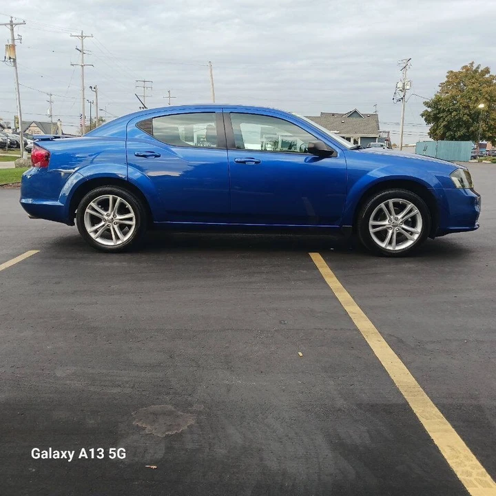 2014 Dodge Avenger Sedan - Image 4 of 19