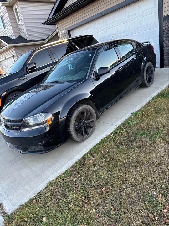 2014 Dodge Avenger Sedan - Image 2 of 7