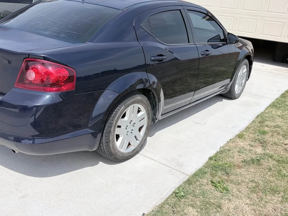 2014 Dodge Avenger Sedan - Image 5 of 5