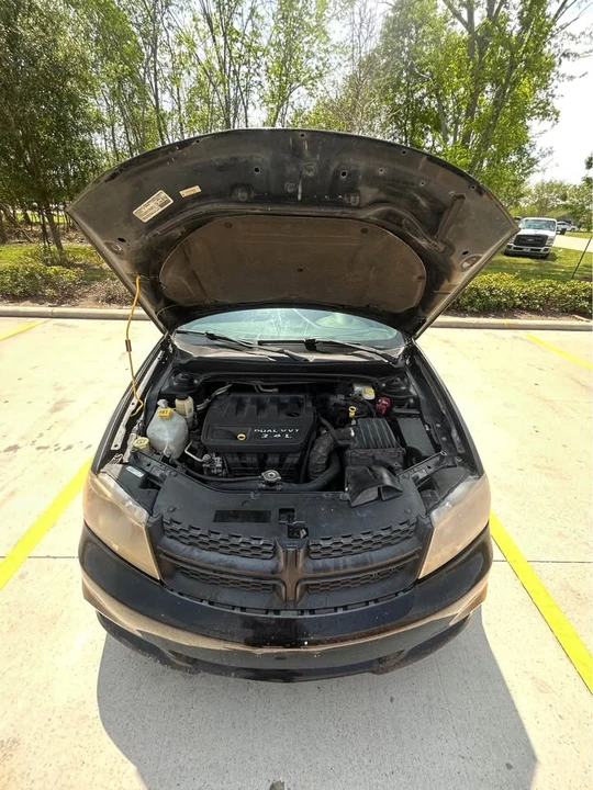 2014 Dodge Avenger Sedan - Image 2 of 8