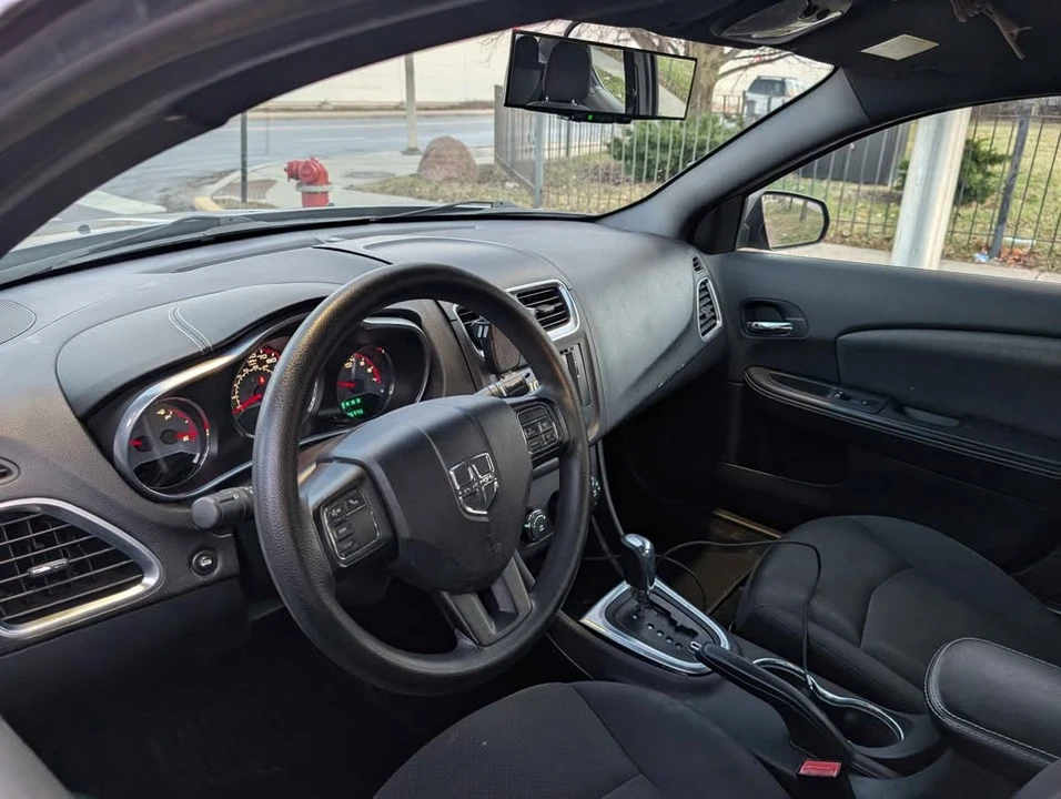 2014 Dodge Avenger Sedan - Image 9 of 13