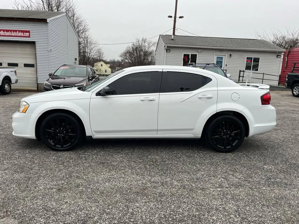 2014 Dodge Avenger Sedan - Image 2 of 15