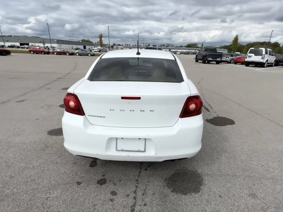 2014 Dodge Avenger Sedan - Image 2 of 9
