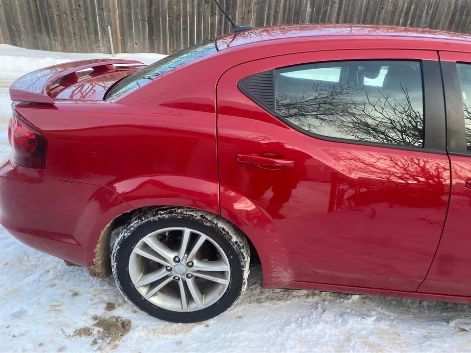 2014 Dodge Avenger Sedan - Image 7 of 20