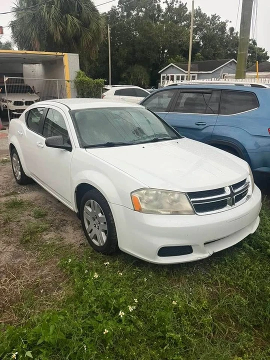 2014 Dodge Avenger Sedan - Image 2 of 6