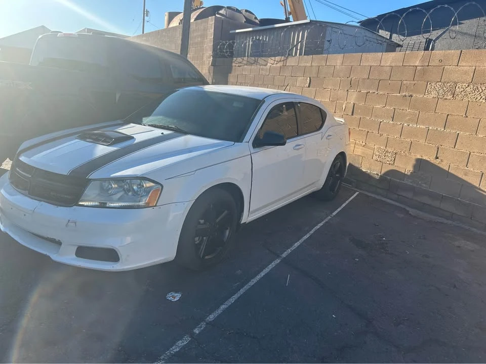 2014 Dodge Avenger Sedan - Image 5 of 5
