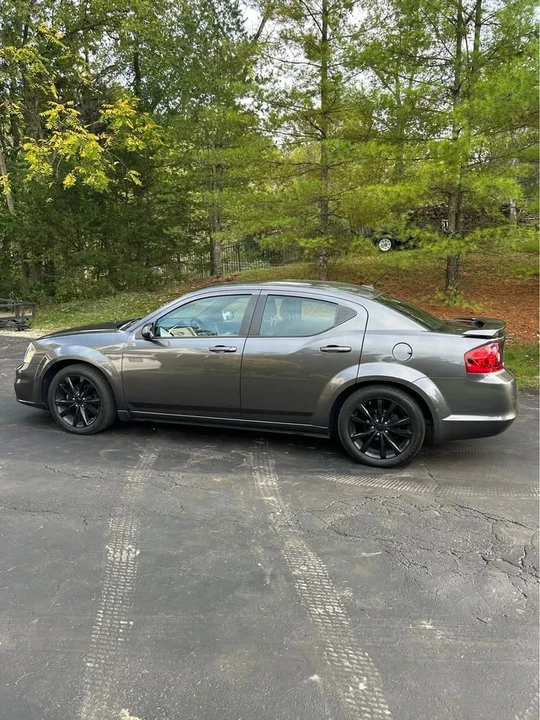 2014 Dodge Avenger Sedan - Image 3 of 7
