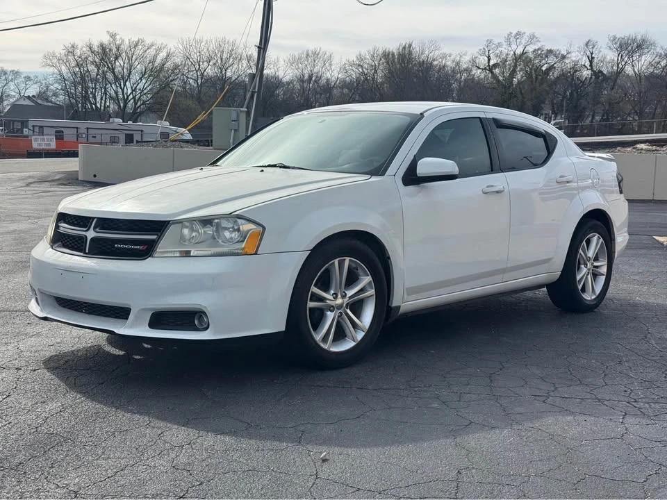 2012 Dodge Avenger Sedan - Image 4 of 15