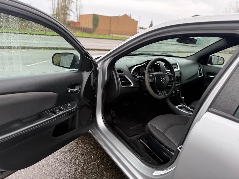 2014 Dodge Avenger Sedan - Image 10 of 13