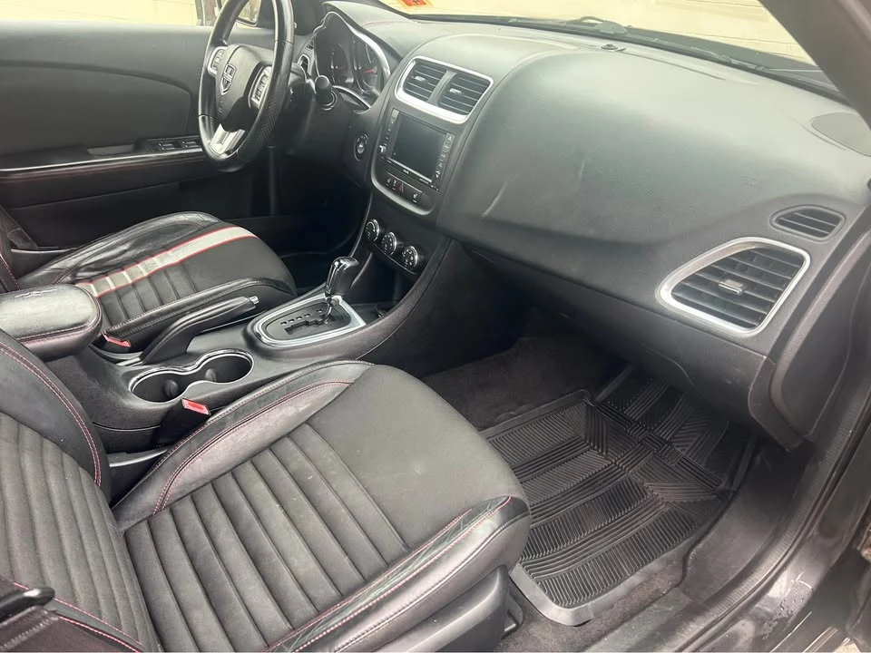 2014 Dodge Avenger Sedan - Image 16 of 20