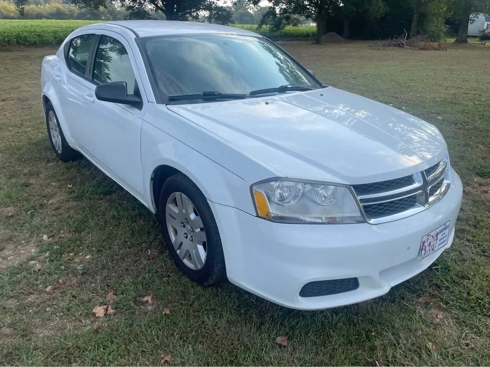 2014 Dodge Avenger Sedan - Image 3 of 7