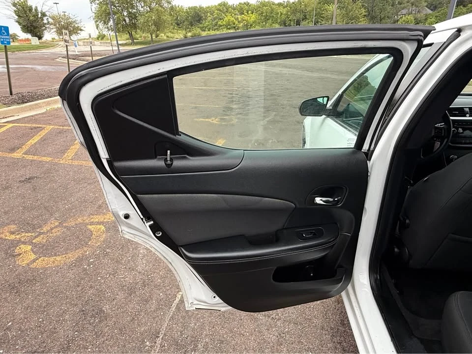 2014 Dodge Avenger Sedan - Image 12 of 20