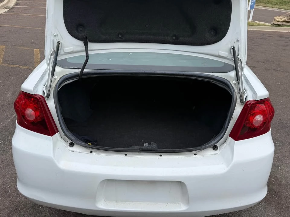 2014 Dodge Avenger Sedan - Image 19 of 20