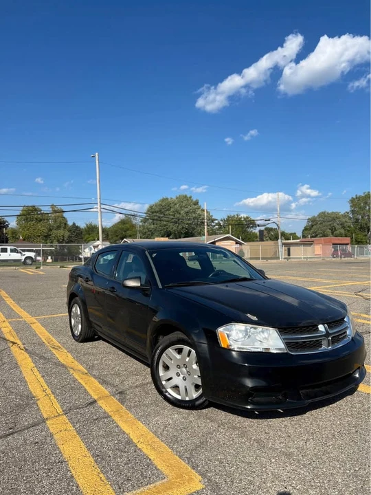 2014 Dodge Avenger Sedan - Image 3 of 12