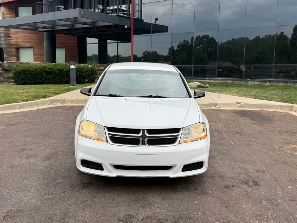 2014 Dodge Avenger Sedan - Image 3 of 20