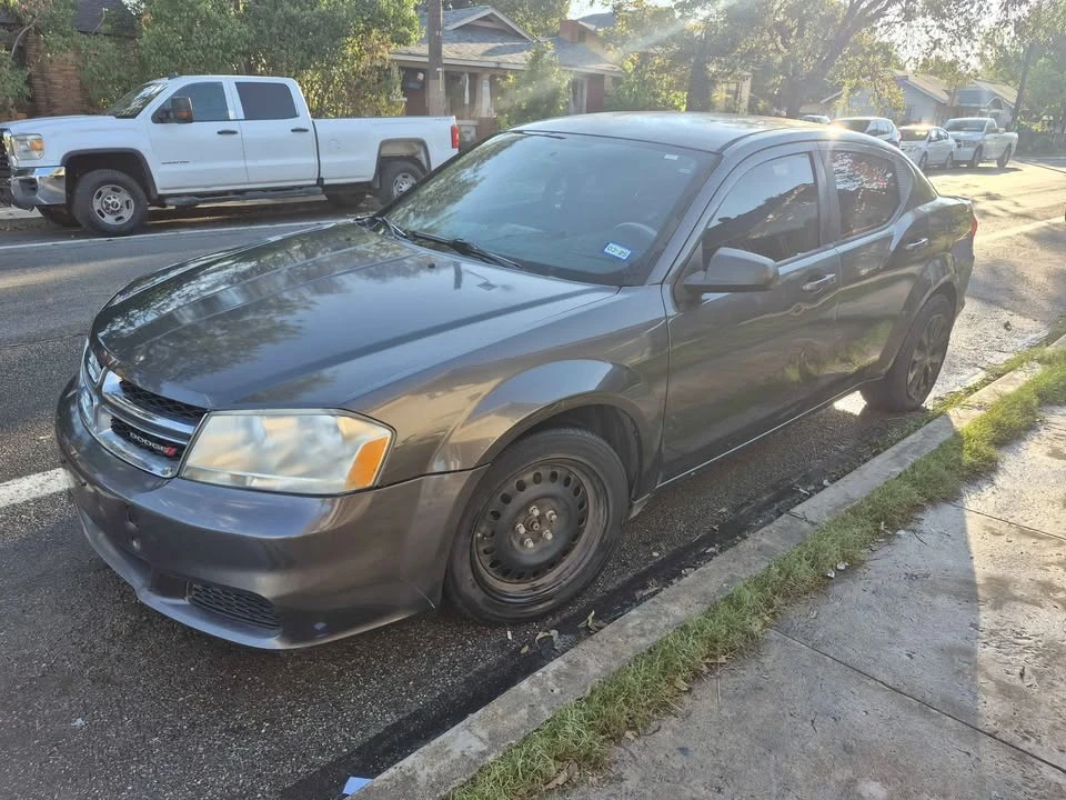 2014 Dodge Avenger Sedan - Image 2 of 7