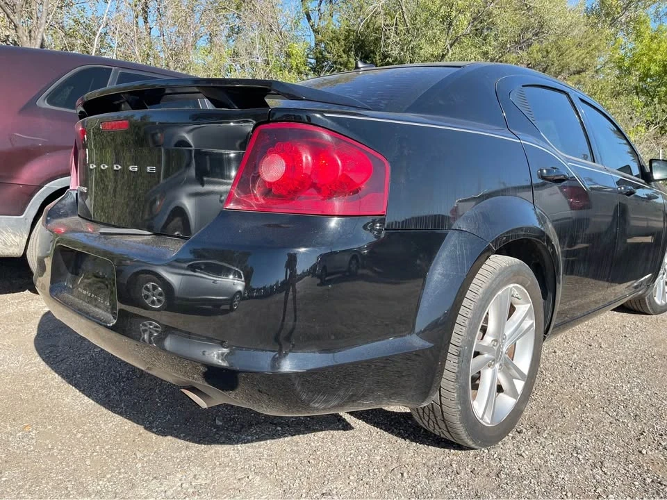 2014 Dodge Avenger Sedan - Image 7 of 14