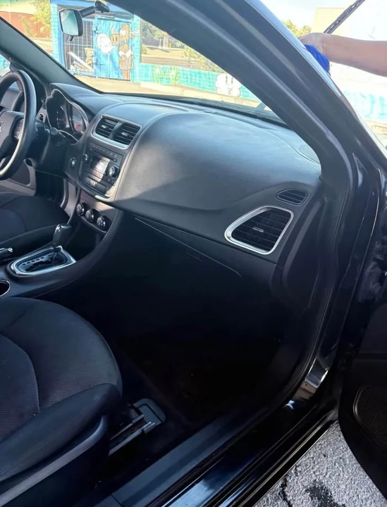 2014 Dodge Avenger Sedan - Image 8 of 9