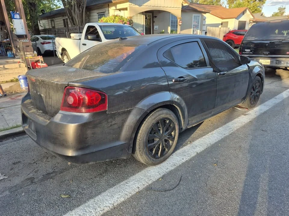 2014 Dodge Avenger Sedan - Image 3 of 5