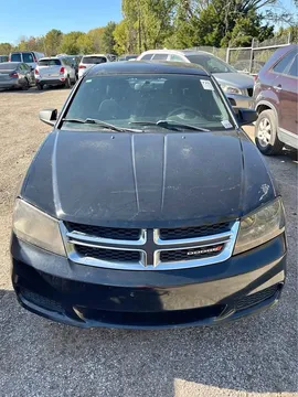 2014 Dodge Avenger SE Sedan