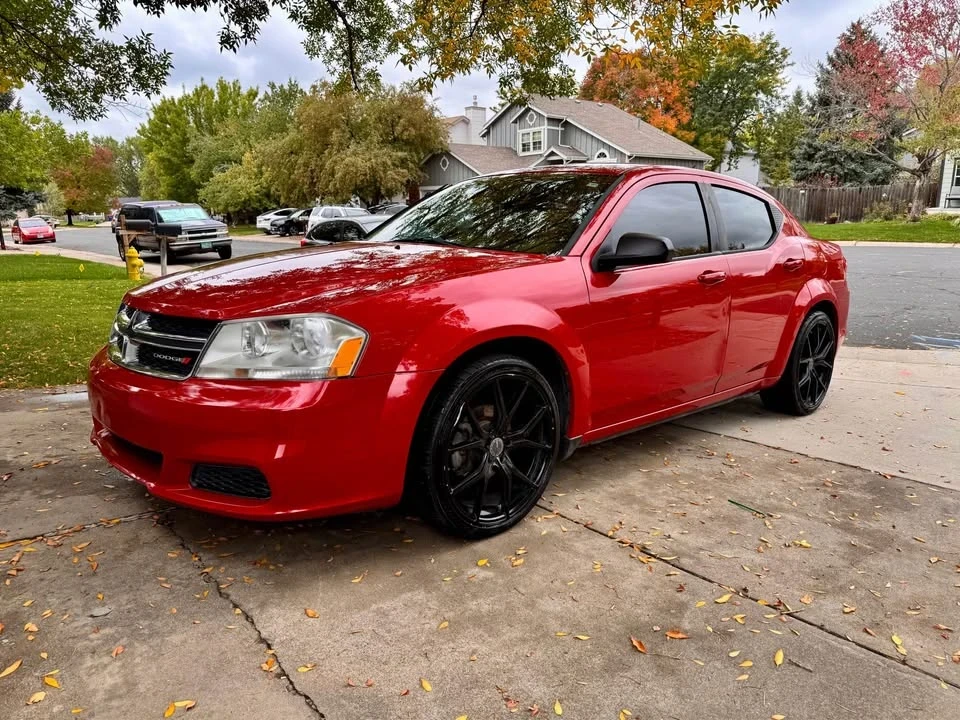 2014 Dodge Avenger Sedan - Image 2 of 9