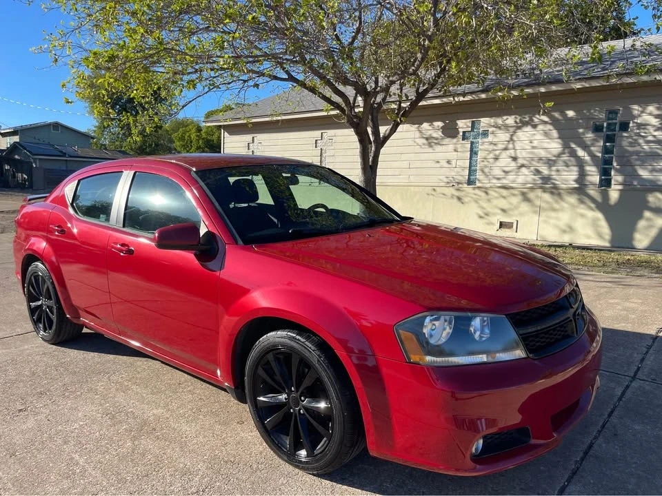 2014 Dodge Avenger Sedan - Image 2 of 19