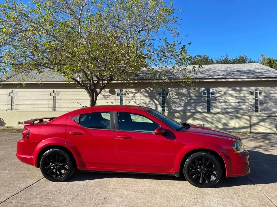 2014 Dodge Avenger Sedan - Image 17 of 19