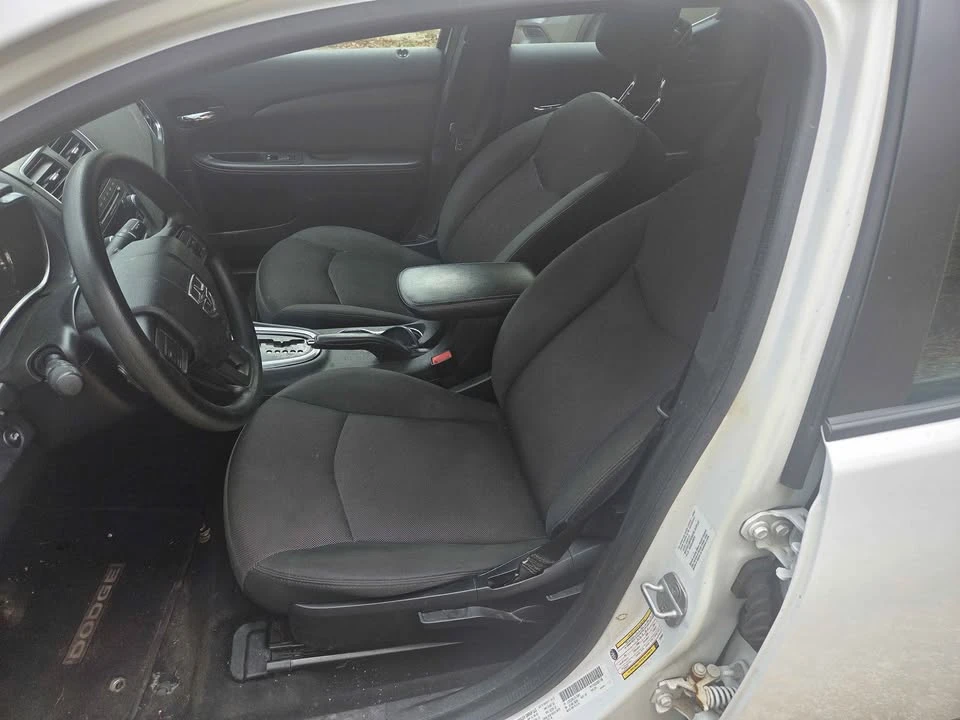 2014 Dodge Avenger Sedan - Image 5 of 7
