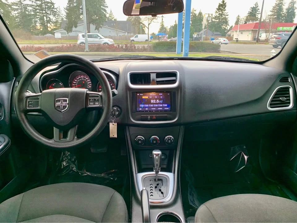 2014 Dodge Avenger Sedan - Image 10 of 12