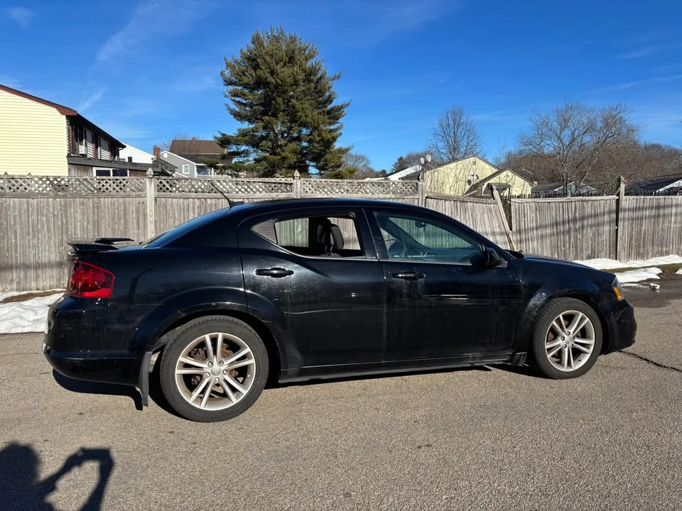 2014 Dodge Avenger Sedan - Image 7 of 8