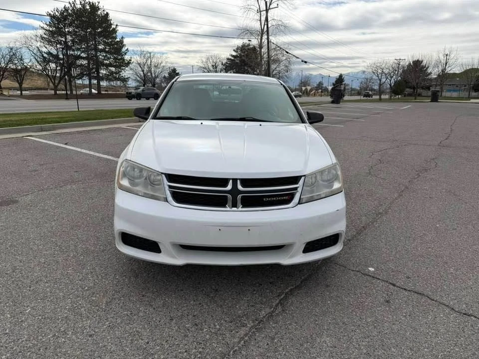 2014 Dodge Avenger Sedan - Image 6 of 10