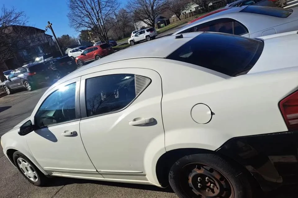 2014 Dodge Avenger Sedan - Image 6 of 7